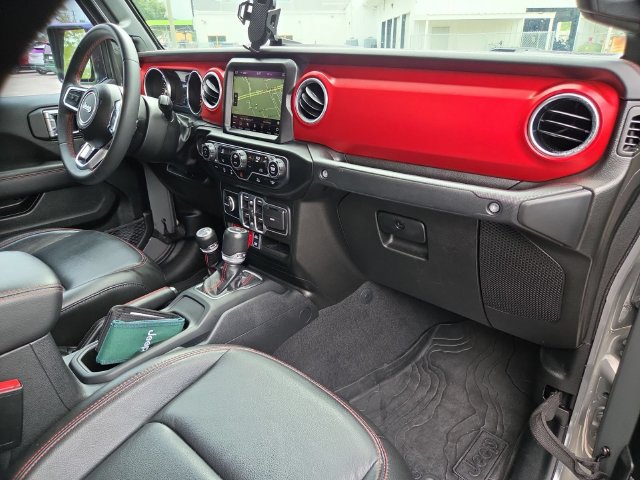 Used 2023 Jeep Gladiator Rubicon w/ Trailer Tow Package AWD/4WD image 29