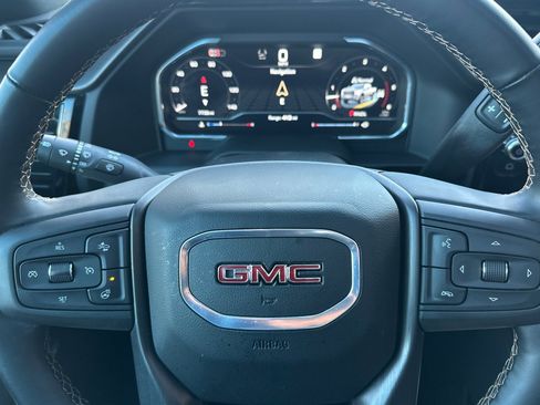 Used 2025 GMC Sierra 2500 AT4 w/ AT4 Premium Plus Package image 35