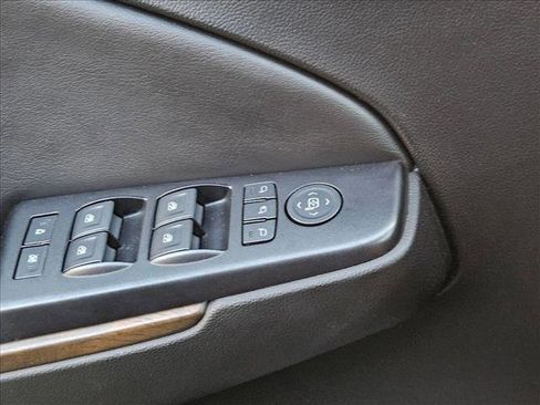 Used 2018 GMC Yukon Denali w/ Denali Ultimate Package RWD image 7