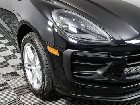 Certified 2026 Porsche Macan Turbo AWD/4WD image 38