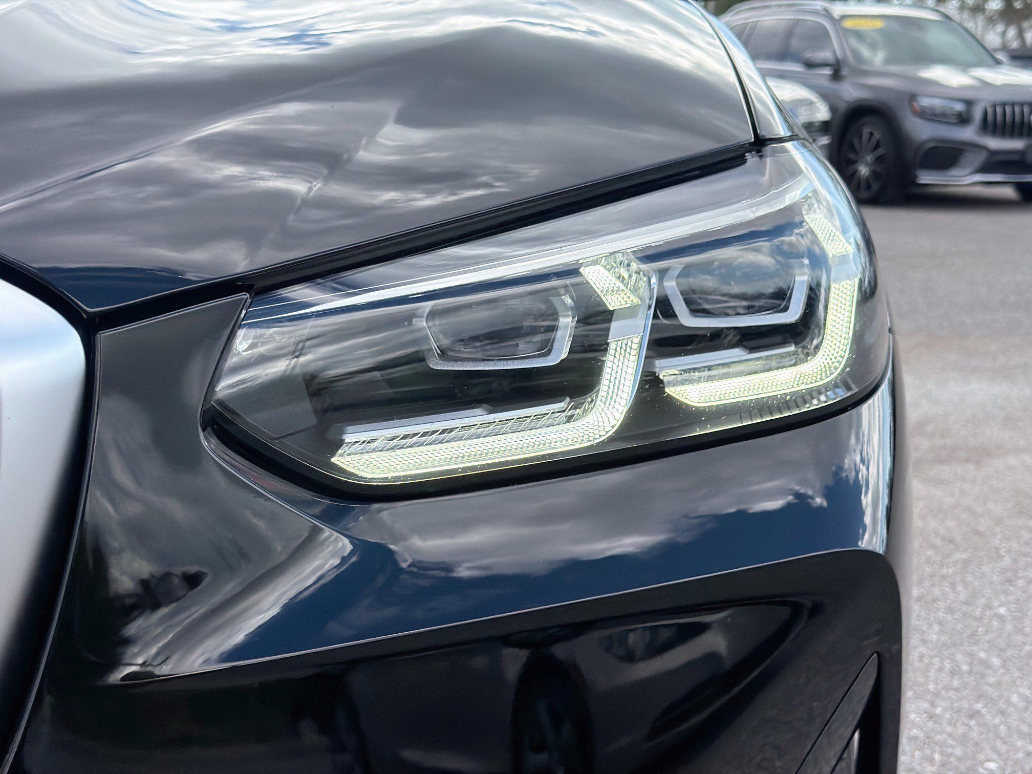 Used 2023 BMW X3 xDrive30i w/ Premium Package w/ZPA AWD/4WD image 10