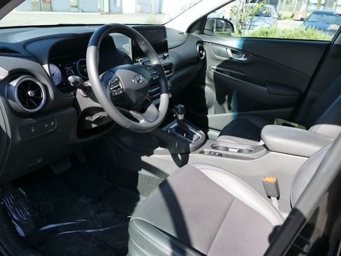 Certified 2023 Hyundai Kona Limited image 11