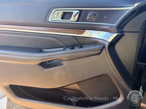 Used 2016 Ford Explorer Limited image 14