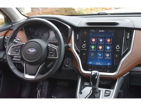 Certified 2022 Subaru Outback Touring image 18