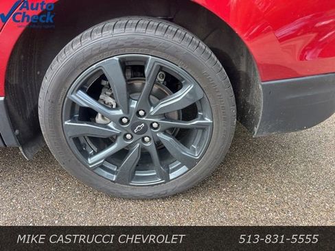 Used 2022 Chevrolet Equinox RS w/ RS Leather Package FWD image 5