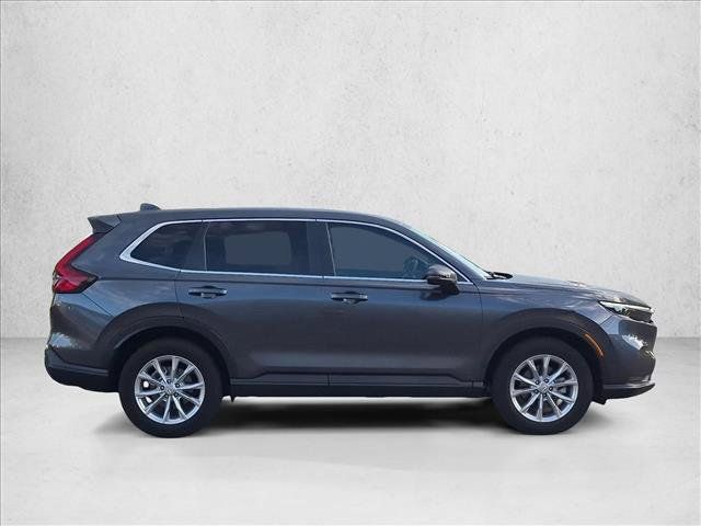 Used 2025 Honda CR-V EX image 4