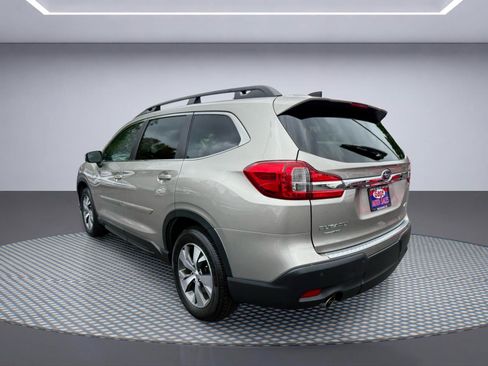 Used 2019 Subaru Ascent Premium w/ Popular Package #4 AWD/4WD image 4