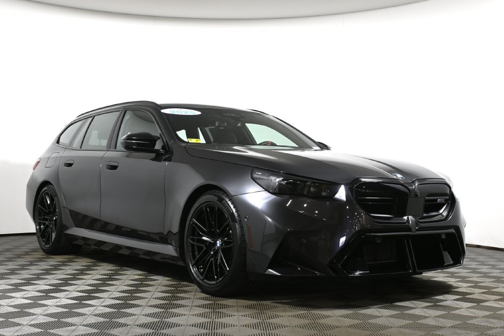 Used 2025 BMW M5 Touring AWD/4WD image 9