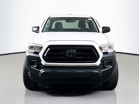 Used 2020 Toyota Tacoma SR image 2