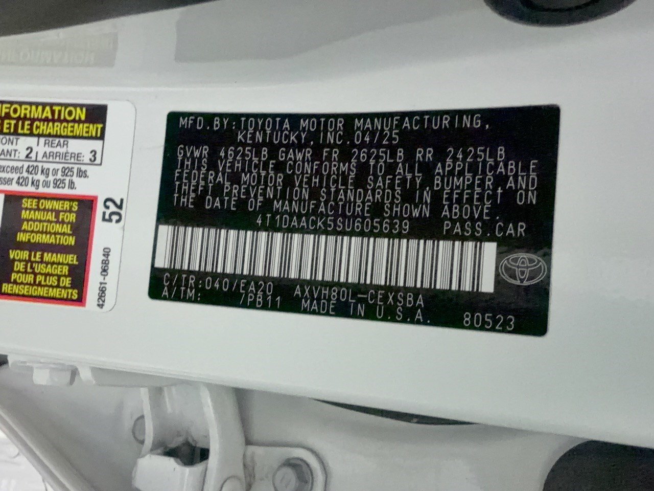 Used 2025 Toyota Camry SE FWD image 32