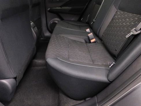 Used 2024 Nissan Kicks SV image 24