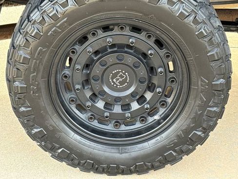 Used 2020 Toyota Tundra Limited w/ Limited Premium Package image 11