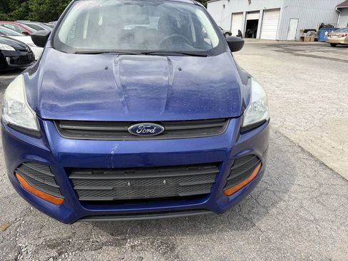 Used 2016 Ford Escape S FWD image 4