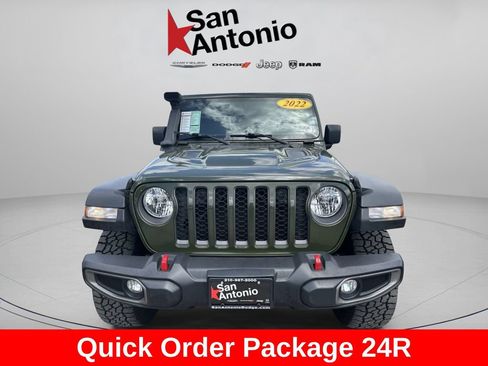 Certified 2022 Jeep Gladiator Rubicon w/ Cold Weather Group AWD/4WD image 4