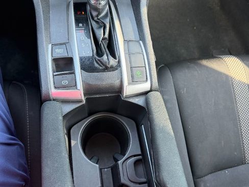 Used 2021 Honda Civic LX image 10