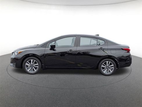 Used 2024 Nissan Versa SV w/ Trunk Package image 8