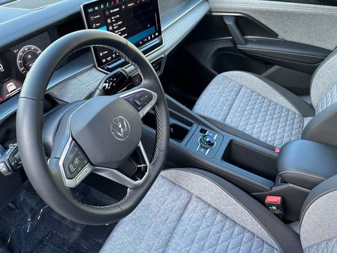 New 2026 Volkswagen Tiguan S image 9