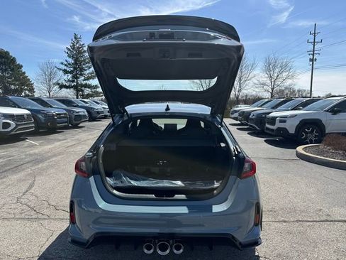 Used 2025 Honda Civic Type R image 37