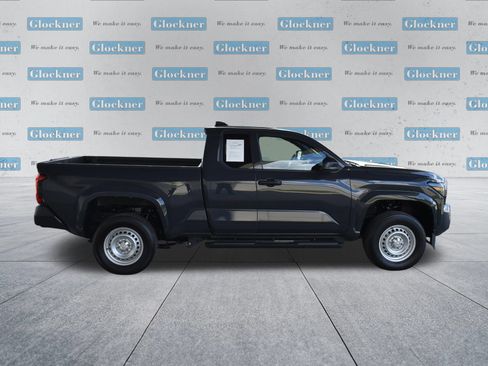 Used 2025 Toyota Tacoma SR w/ Towing Package RWD image 4