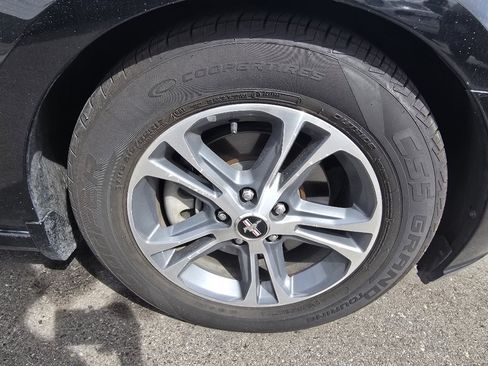 Used 2014 Ford Mustang Premium RWD image 9