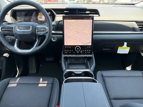 New 2026 GMC Terrain Denali AWD/4WD image 9