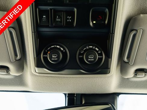Used 2024 Toyota 4Runner TRD Off-Road Premium AWD/4WD image 20