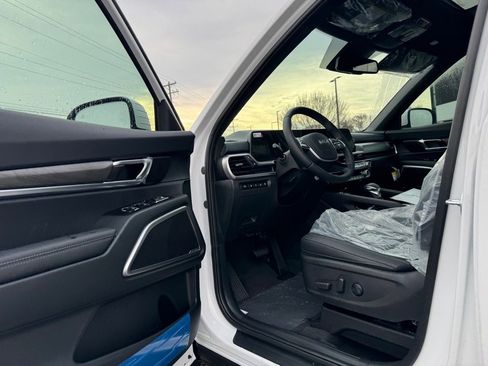 New 2025 Kia Telluride EX X-Line image 11