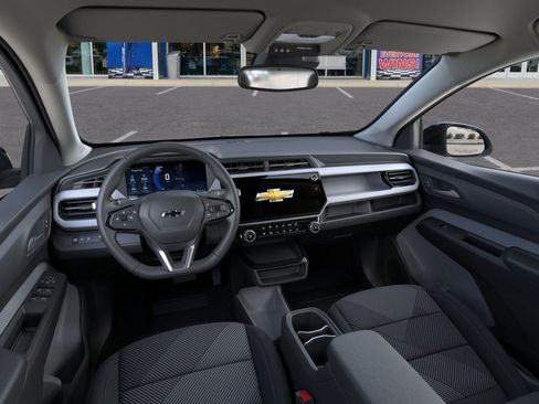 Used 2027 Chevrolet Bolt LT w/ Comfort Package FWD image 17