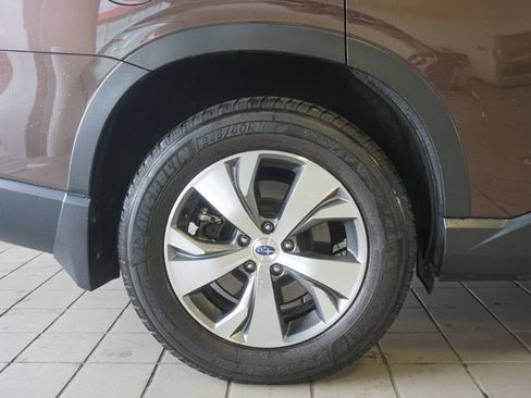 Used 2019 Subaru Ascent Premium AWD/4WD image 30