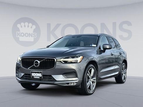 Used 2021 Volvo XC60 T5 Momentum image 1