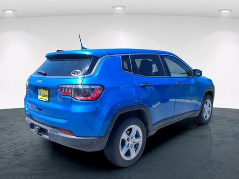 Used 2023 Jeep Compass Sport AWD/4WD image 12
