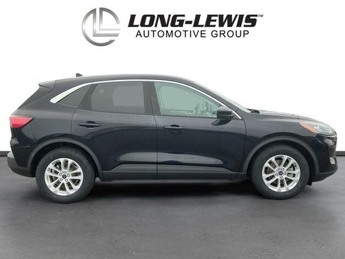 Used 2021 Ford Escape SE w/ Cold Weather Package image 8
