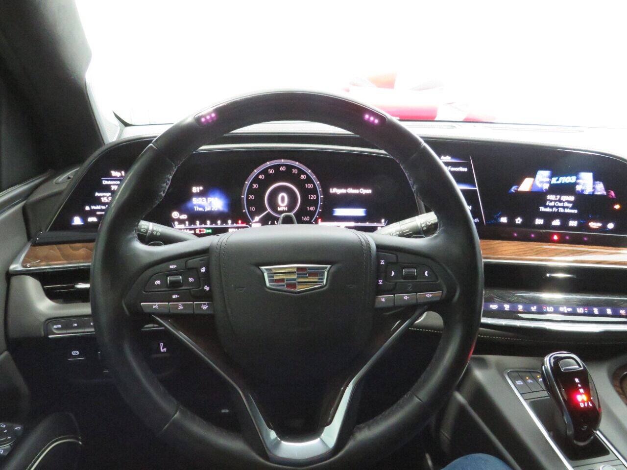 Used 2021 Cadillac Escalade Sport Platinum w/ Heavy-Duty Trailer Package AWD/4WD image 20