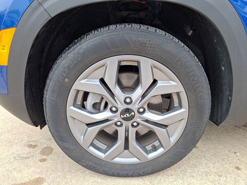 Used 2024 Kia Seltos S image 28