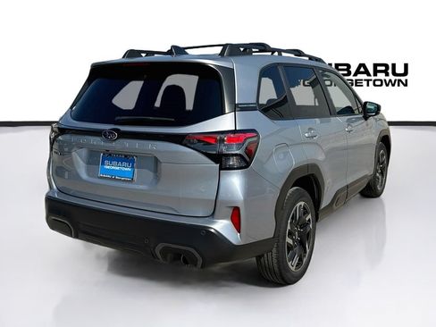 Used 2025 Subaru Forester Limited AWD/4WD image 7