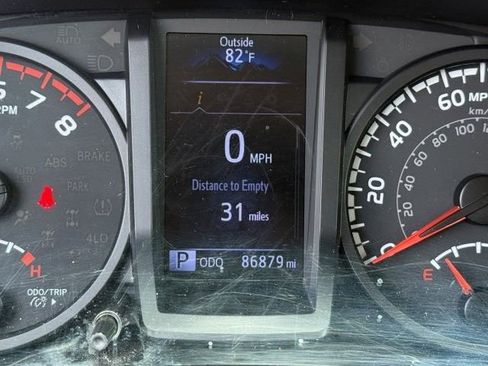Used 2020 Toyota Tacoma SR w/ SR Convenience Package RWD image 35