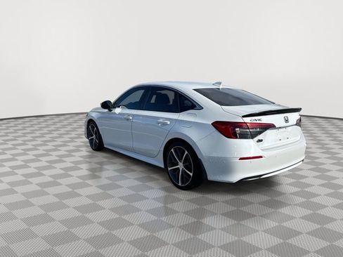 Used 2023 Honda Civic Touring image 6