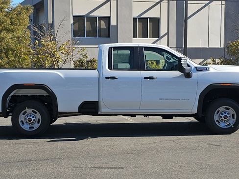 New 2025 GMC Sierra 2500 Pro w/ 1SA Pro Safety Plus Package image 6