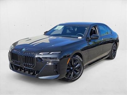 New 2025 BMW 750e xDrive