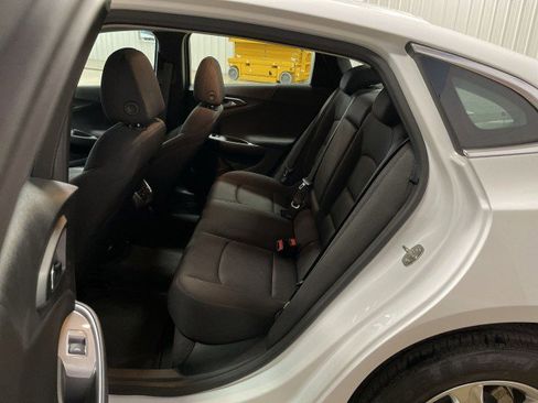 Used 2024 Chevrolet Malibu LT image 23