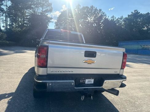 Used 2018 Chevrolet Silverado 2500 LTZ w/ Duramax Plus Package AWD/4WD image 9