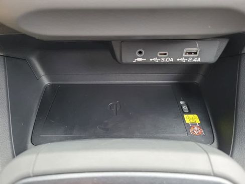 Certified 2025 Subaru Crosstrek 2.5i Limited w/ Crosstrek Mirror Package image 15