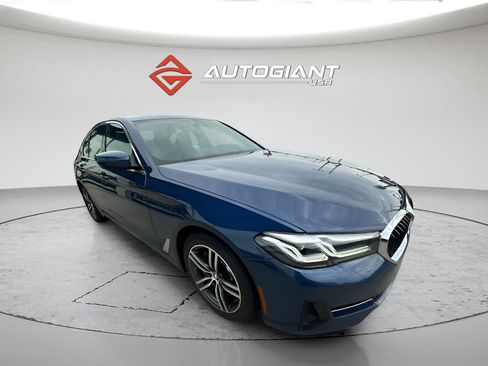 Used 2021 BMW 530i w/ Executive Package RWD image 6