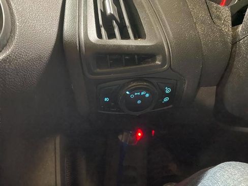 Used 2012 Ford Focus SEL image 34