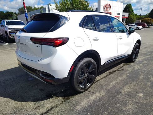 Used 2022 Buick Envision Essence w/ Sport Touring Package AWD/4WD image 4