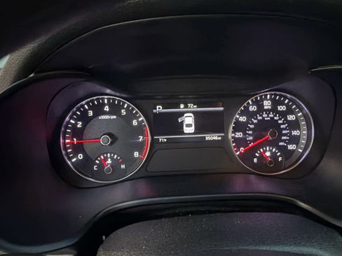 Used 2022 Kia Forte LXS image 6