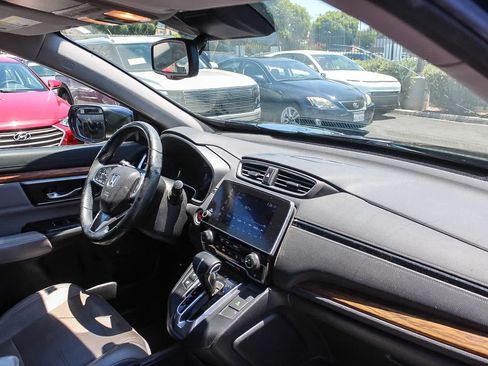 Used 2017 Honda CR-V Touring image 21