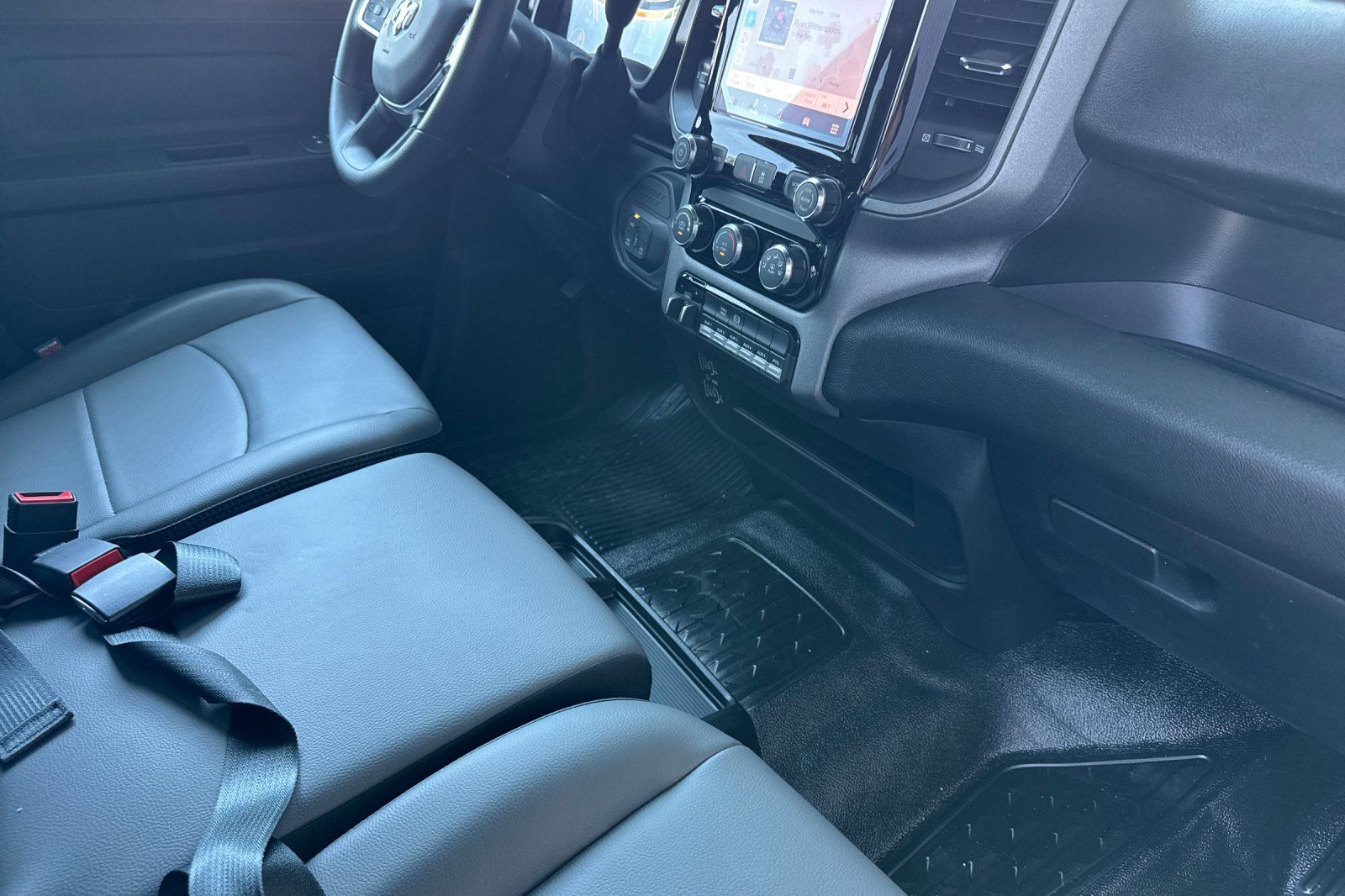 New 2026 RAM 3500 Tradesman w/ Chrome Appearance Group A AWD/4WD image 14