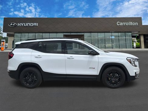 Used 2024 GMC Terrain AT4 w/ Infotainment Package II AWD/4WD image 4
