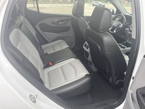 Used 2020 GMC Terrain SLT w/ Preferred Package AWD/4WD image 28